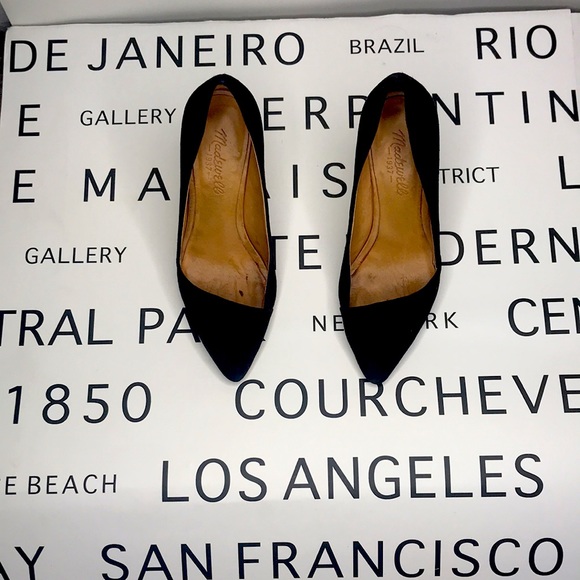 Asymmetrical Black Suede Madewell Pumps - Picture 4 of 6